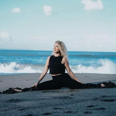 Meet your teachers: Camila Reis